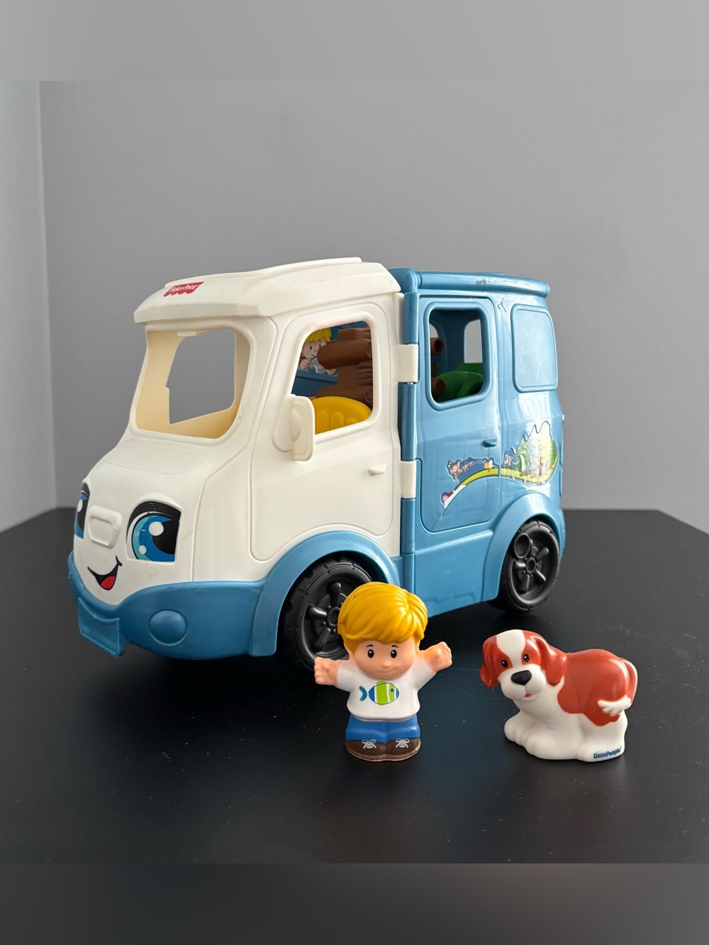 Fisher Price Little People Songs & Sounds Camper Van RV Vehicle Figures Boy Dog